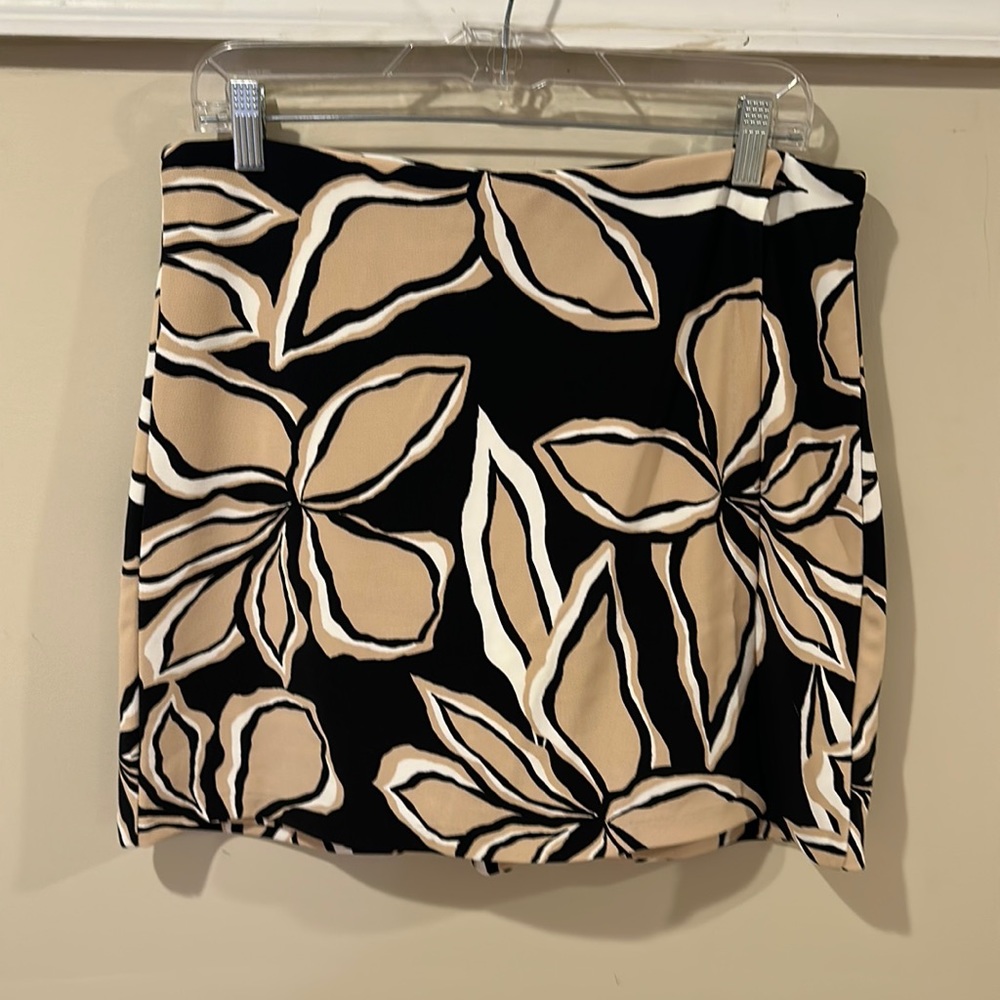 Boston Proper Skort with Spandex for added comfort
